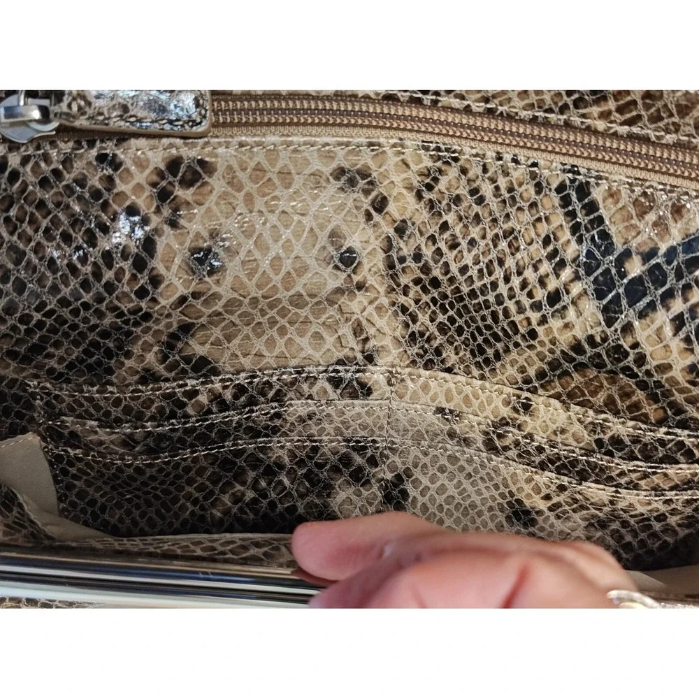 Alfani Foldover Clutch Bag Womens Medium Beige Brown Faux Snakeskin Chain Strap